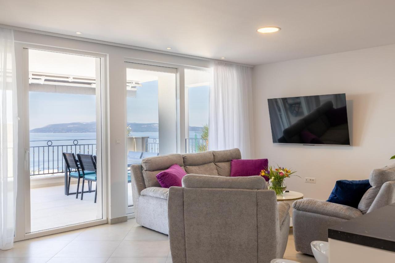 Villa Smaragd - Lapis - Luxury Apartment With Shared Pool Makarska Ngoại thất bức ảnh